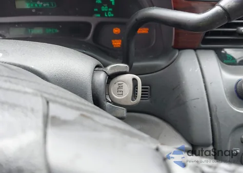 2003 Cadillac Deville Standard z USA, uszkodzony, nr VIN 1G6KD54Y83U130019